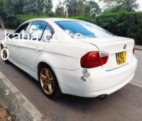 bmw-320i-small-1