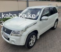 2010-suzuki-escudo-small-2