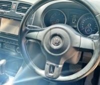 2012-volkswagen-golf-variant-tsi-tur-small-3