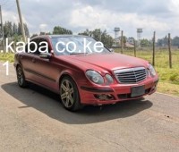 mercedes-benz-e240-small-0