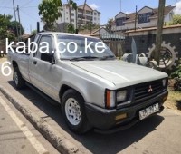1991-mitsubishi-l200-pickup-small-1