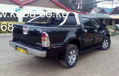toyota-hilux-vigo-big-1