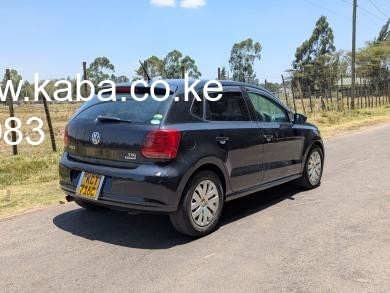 volkswagen-polo-2011-big-1
