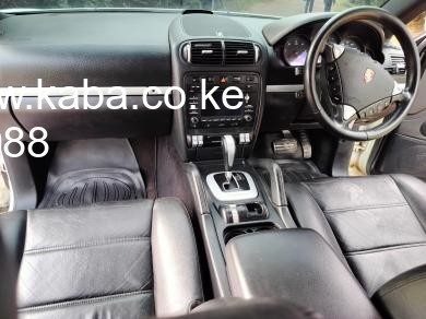 porsche-cayenne-big-2