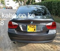 2008-bmw-320i-small-3