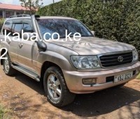 toyota-landcruiser-vx-small-0