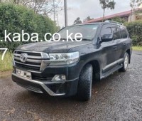 2008-toyota-landcruiser-v8-small-0