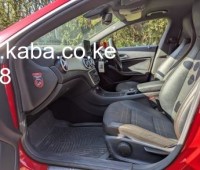 2015-mercedes-benz-cla180-small-7