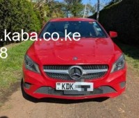 2015-mercedes-benz-cla180-small-0
