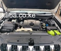 2017-toyota-prado-tx-small-4