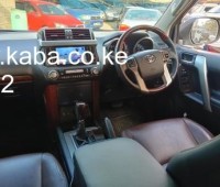 2017-toyota-prado-tx-small-2