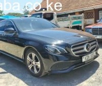 2016-mercedes-benz-e200-small-1