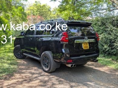 2017-toyota-landcruiser-prado-big-5