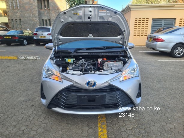 2017-toyota-vitz-for-sale-big-6