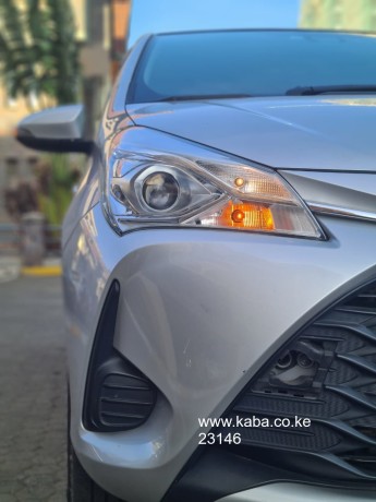 2017-toyota-vitz-for-sale-big-7