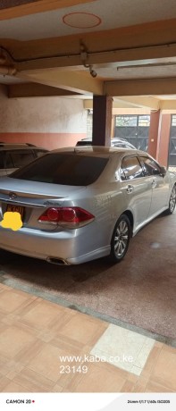 2015-toyota-crown-athlete-for-sale-big-4