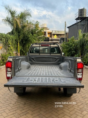 2021-isuzu-dmax-for-sale-big-2