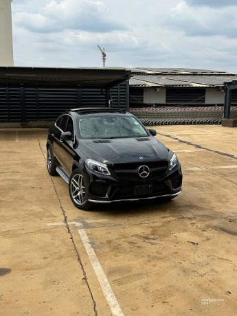 2018-mercedes-gle350d-coupe-sunroof-big-0