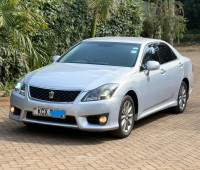 2012-toyota-crown-athlete-for-sale-small-8