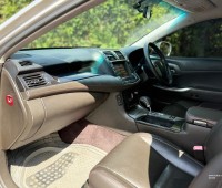 2012-toyota-crown-athlete-for-sale-small-3