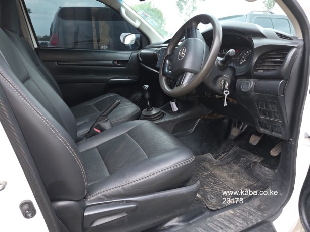 2019-toyota-hilux-gd6-for-sale-big-6