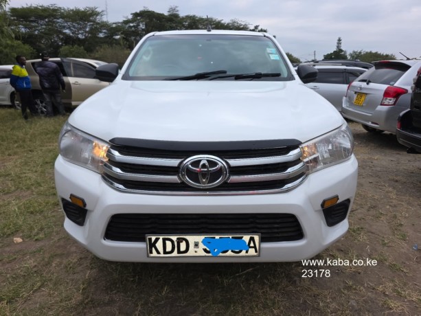 2019-toyota-hilux-gd6-for-sale-big-3
