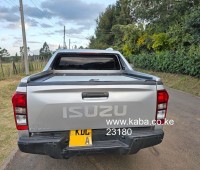 isuzu-dmax-dcab-small-7