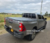toyota-hilux-dcab-automatic-small-7