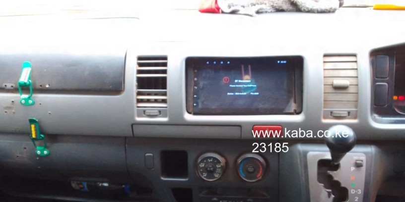 toyota-hiace-big-3
