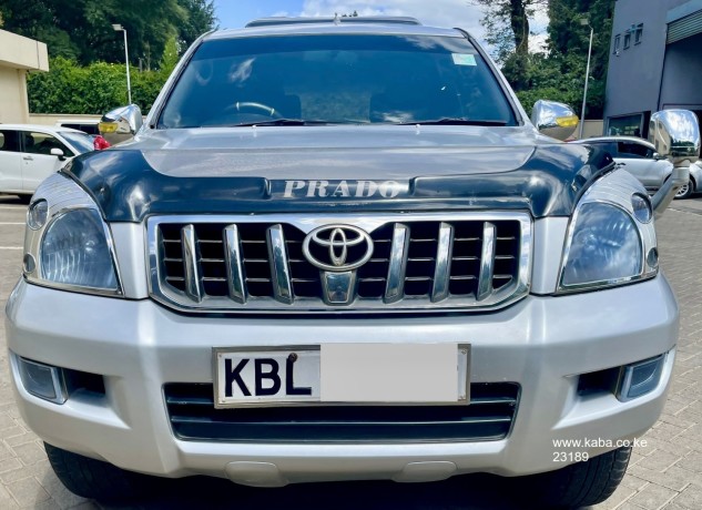 prado-landcruiser-j120-7-seater-leather-fully-loaded-big-9