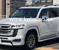 2024-toyota-land-cruiser-zx-small-2