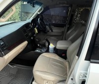 2013-mitsubishi-pajero-for-sale-small-4
