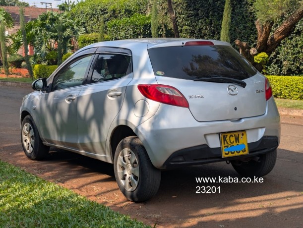 2012-mazda-demio-for-sale-big-4