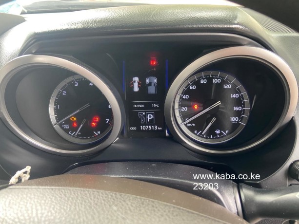 2015-toyota-landcruiser-prado-for-sale-big-5
