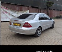 mercedes-c200-small-3