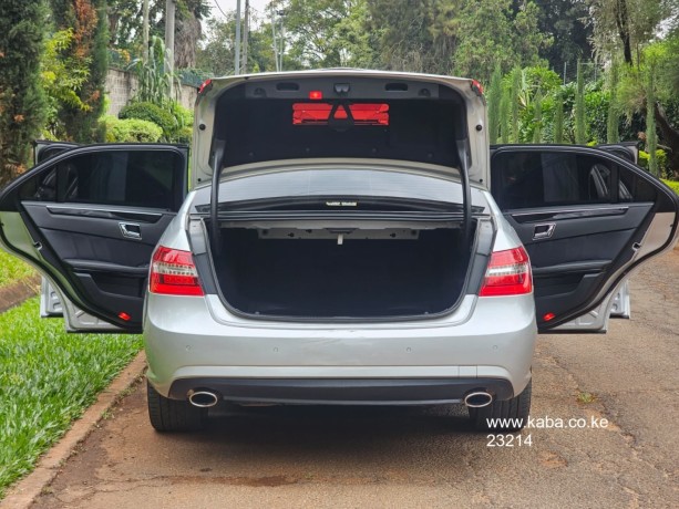 2010-mercedes-benz-e250-series-big-4