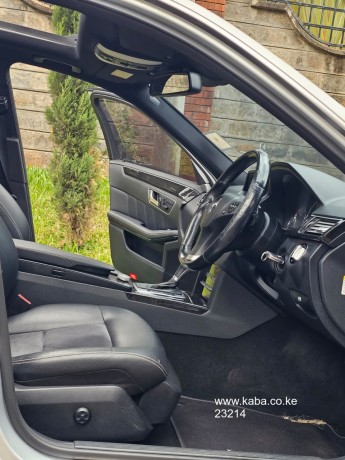 2010-mercedes-benz-e250-series-big-7