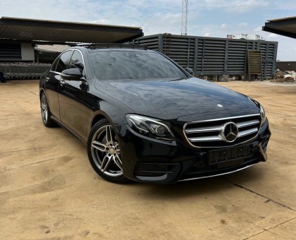 2017 Mercedes E200 AMG Sunroof
