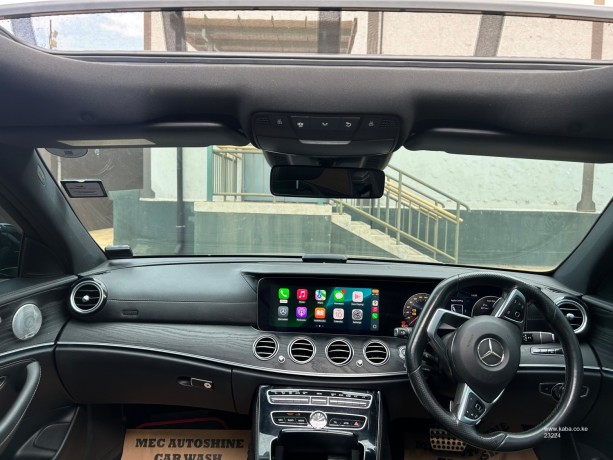 2017-mercedes-e200-amg-sunroof-big-3
