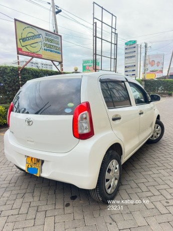 2016-toyota-passo-for-sale-big-3