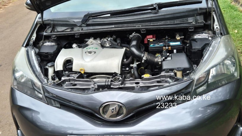 2015-toyota-vitz-for-sale-big-4