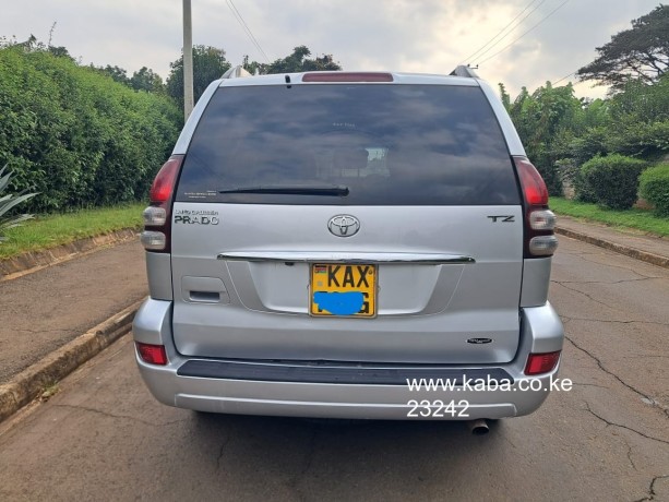 2002-toyota-landcruiser-prado-j120-for-sale-big-2
