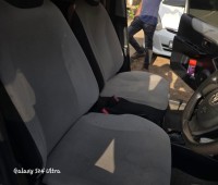 clean-toyota-vitz-small-4