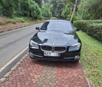 bmw-520i-small-0