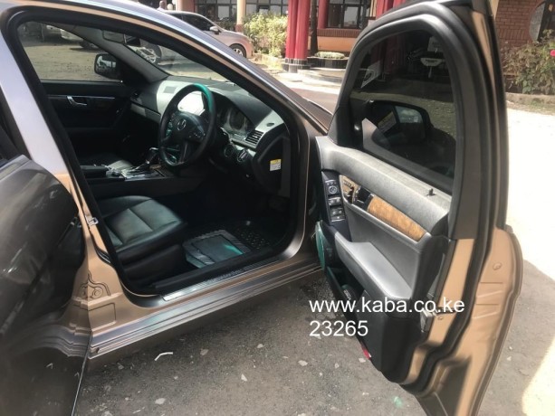 mercedes-benz-c200-big-3
