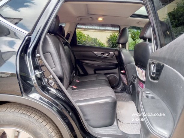 2015-nissan-x-trail-big-8