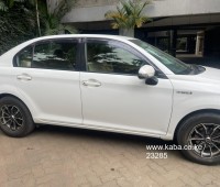 toyota-axio-small-6