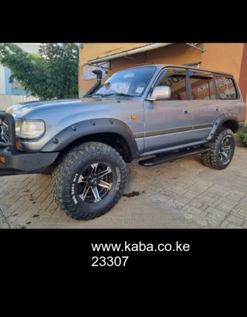 clean-landcruiser-80-series-big-8
