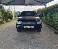 sleek-buy-drive-2005-toyota-kluger-7-seater-small-0