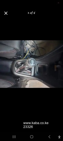 clean-manual-swiftthe-enthusiasts-car-big-3